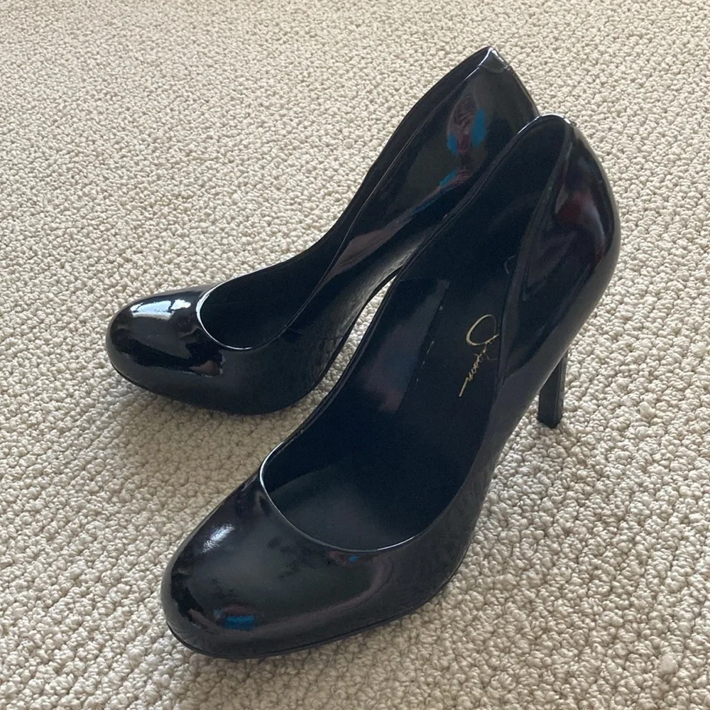 Jessica Simpson Platinum Black Stiletto High Heels Shiny Size 9 Like New